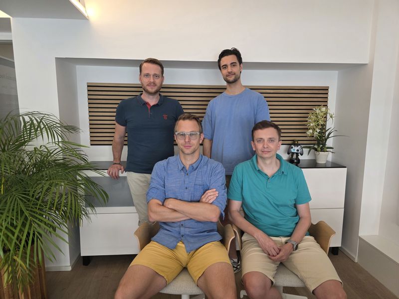 Vier Köpfe, ein Fokus